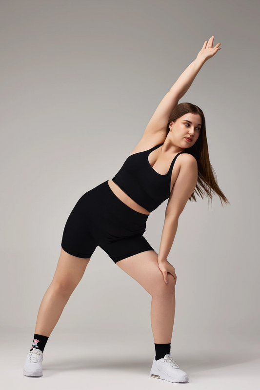 SEAMLESS BIKER SHORTS - BLACK