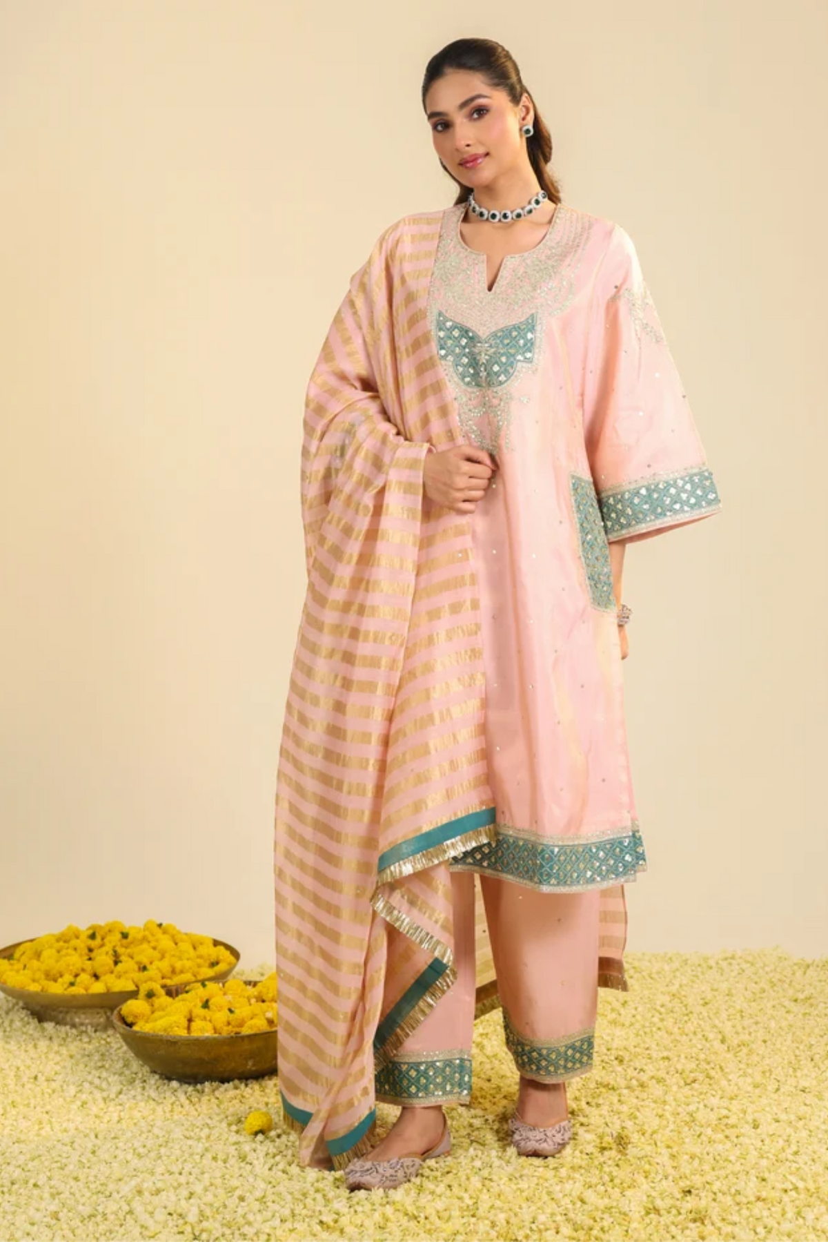 Pink Akshi Kurta Set