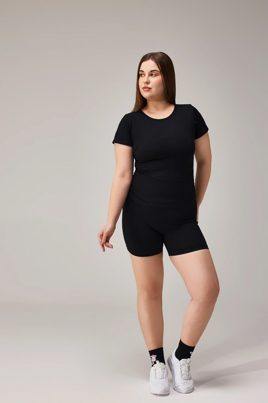 SEAMLESS TSHIRT - BLACK