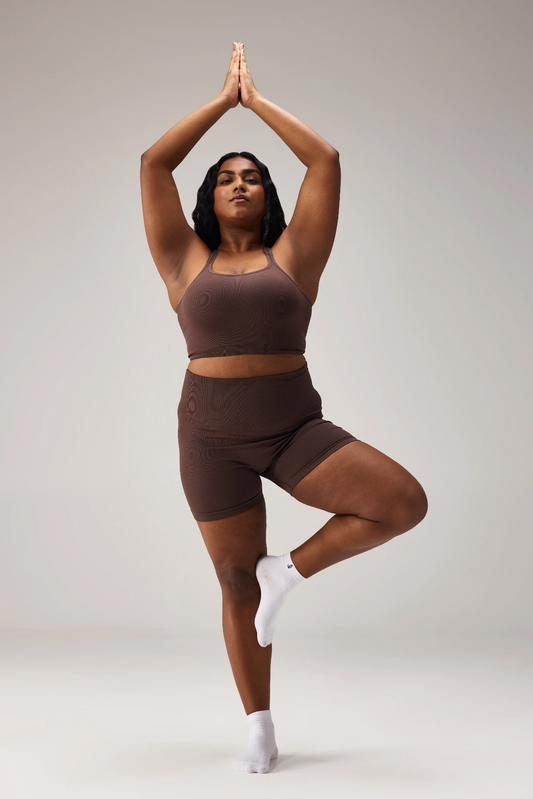 SEAMLESS BIKER SHORTS - COFFEE