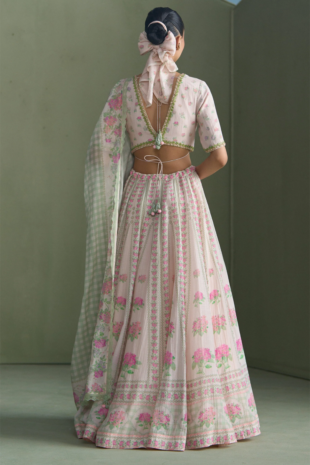 Lucy Lehenga