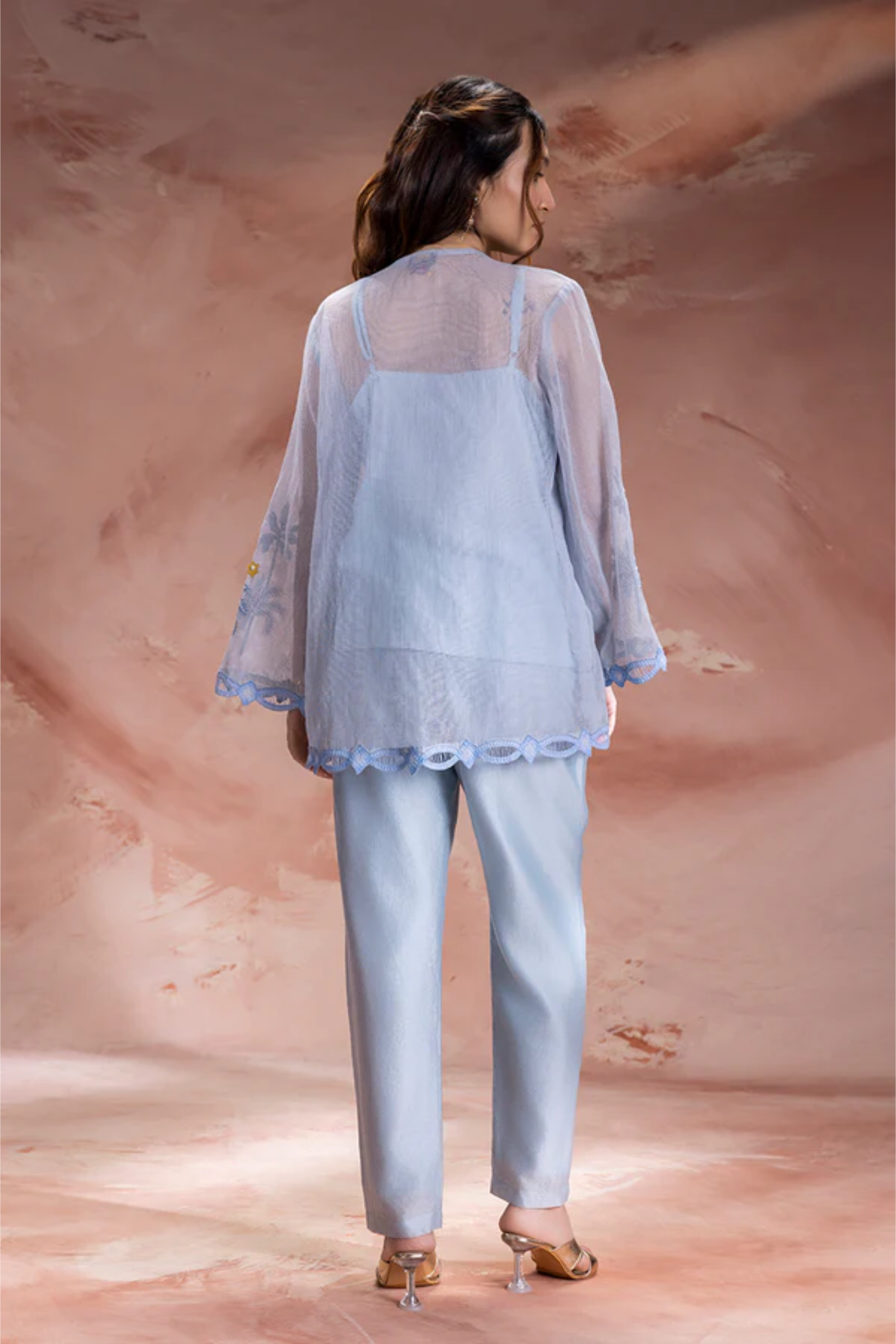Alisa Embroidered Tie-Up Detailed Top with Pants