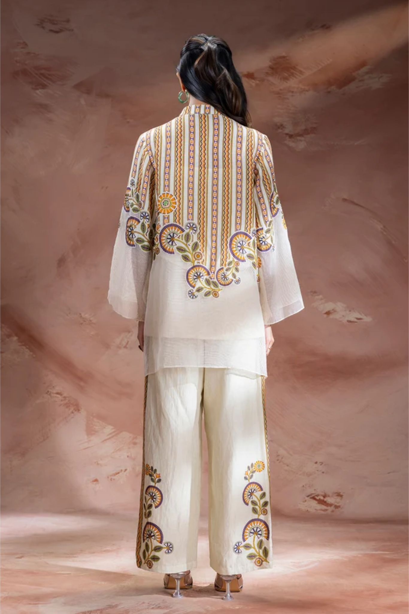 Nooma Embellished Kurta and Pants