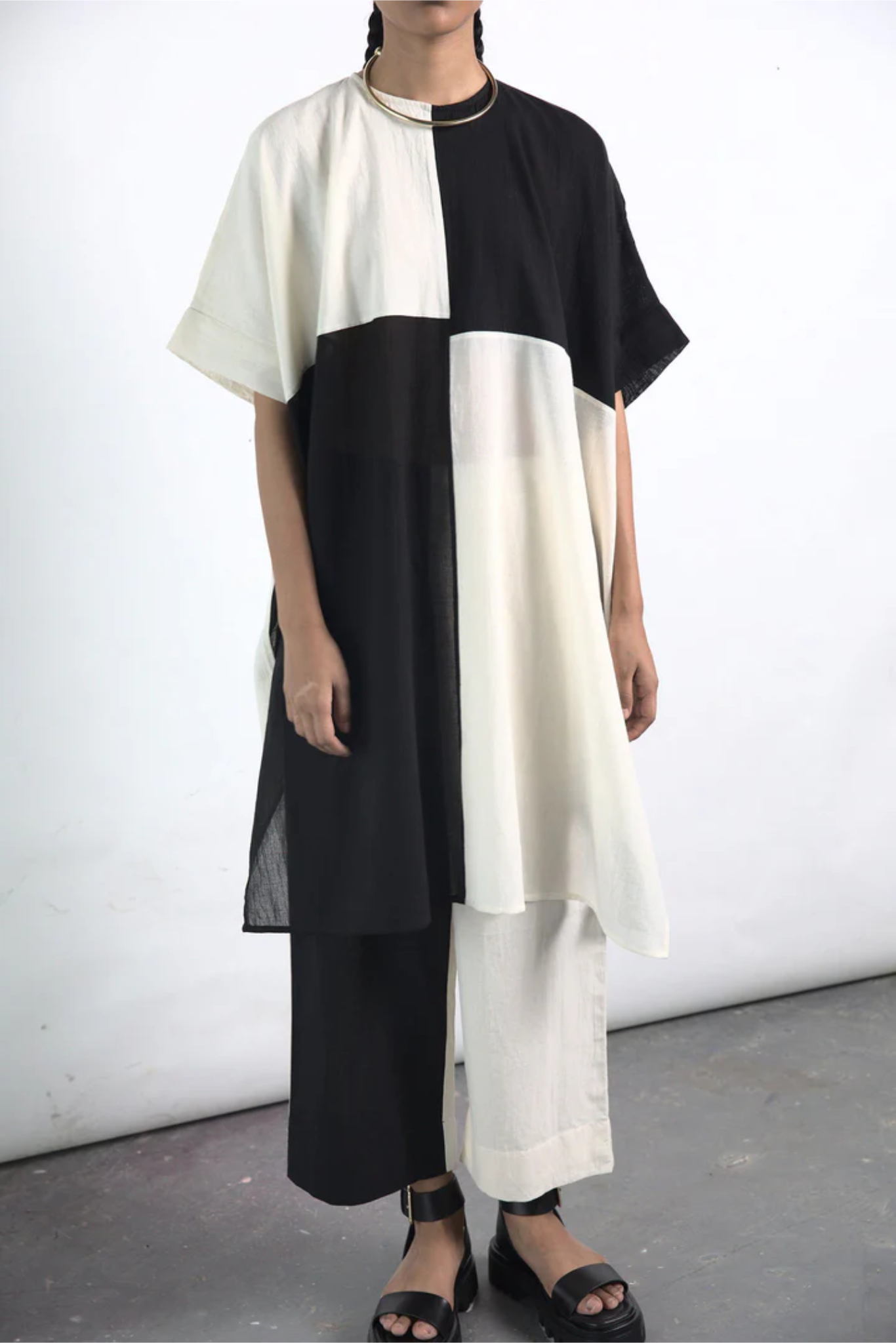 Duality Kaaftan Kurta