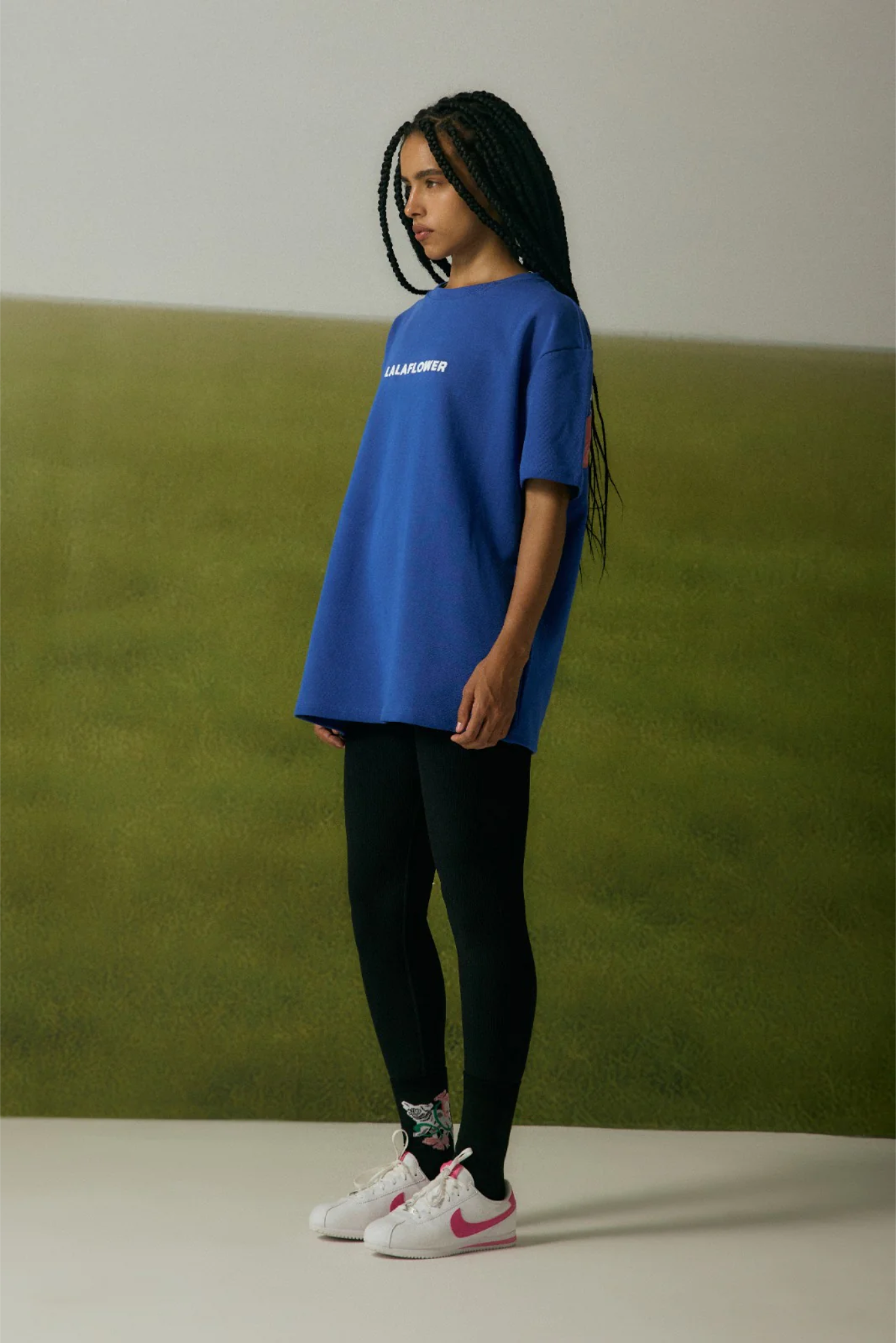 BLUE OVERSIZED T-SHIRT IN THE BUTTERFLY ANATOMY PRINT