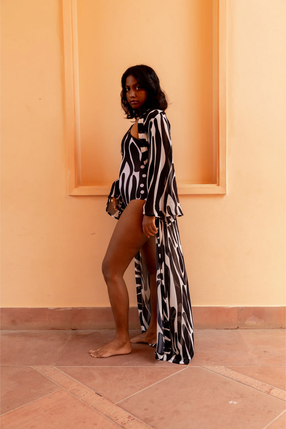 One Piece Swimsuit with Removable Belt- Noir Wave