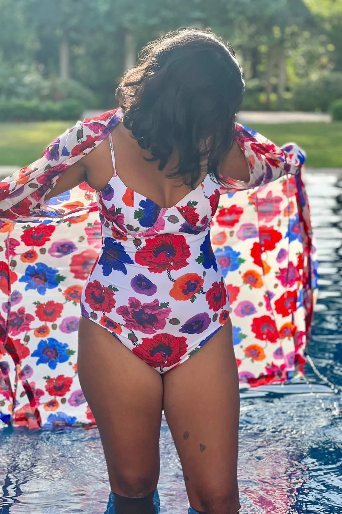 Underwired and Padded One Piece Swimsuit - Poppy White