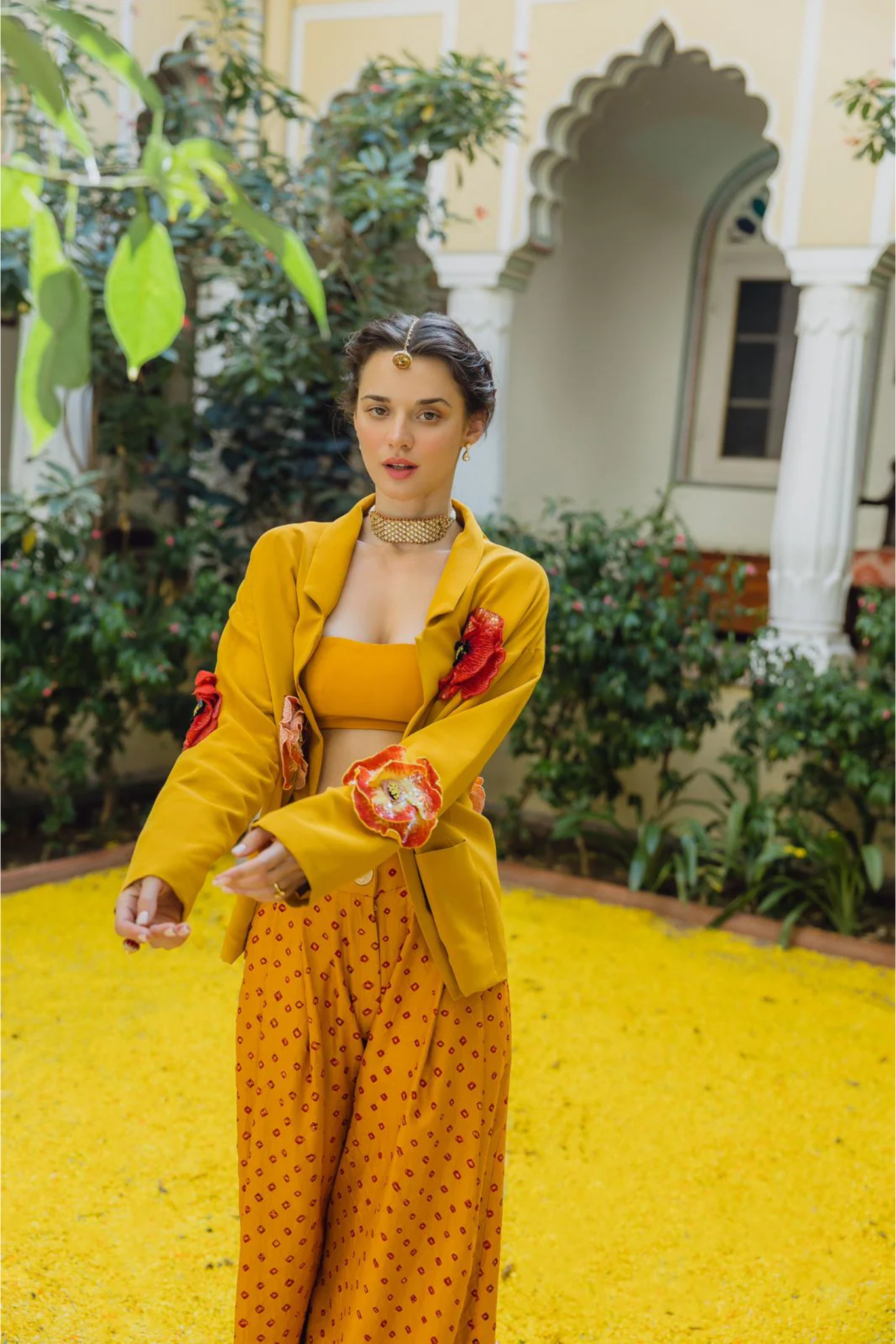 MARIGOLD AND POPPIES BANDHINI SET