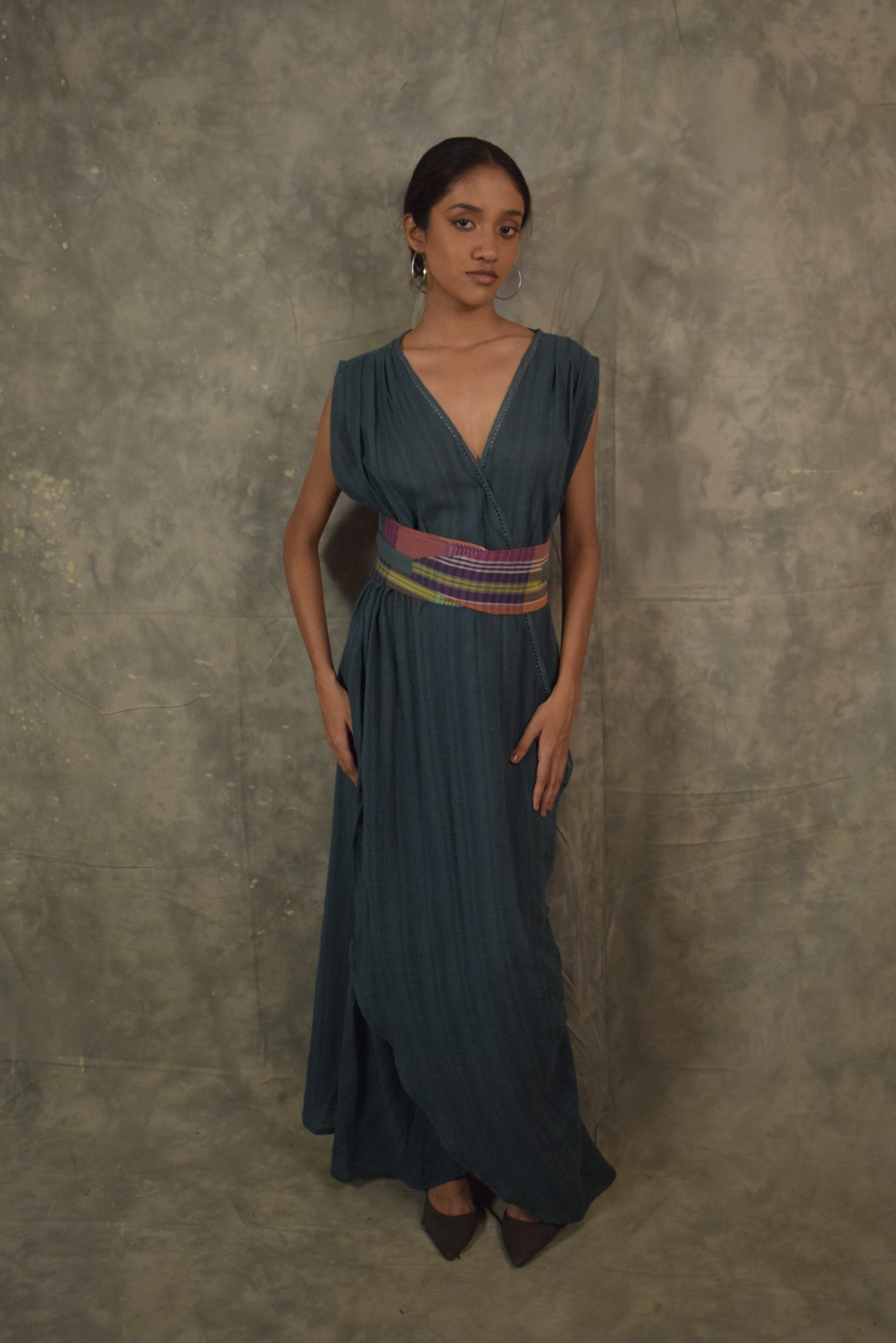 Ithara Dress - Lapiz