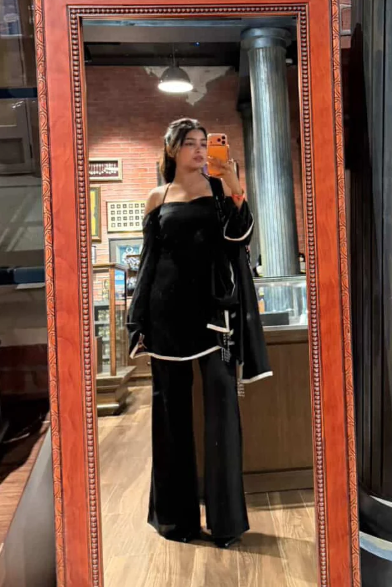 The Rekha Suit
