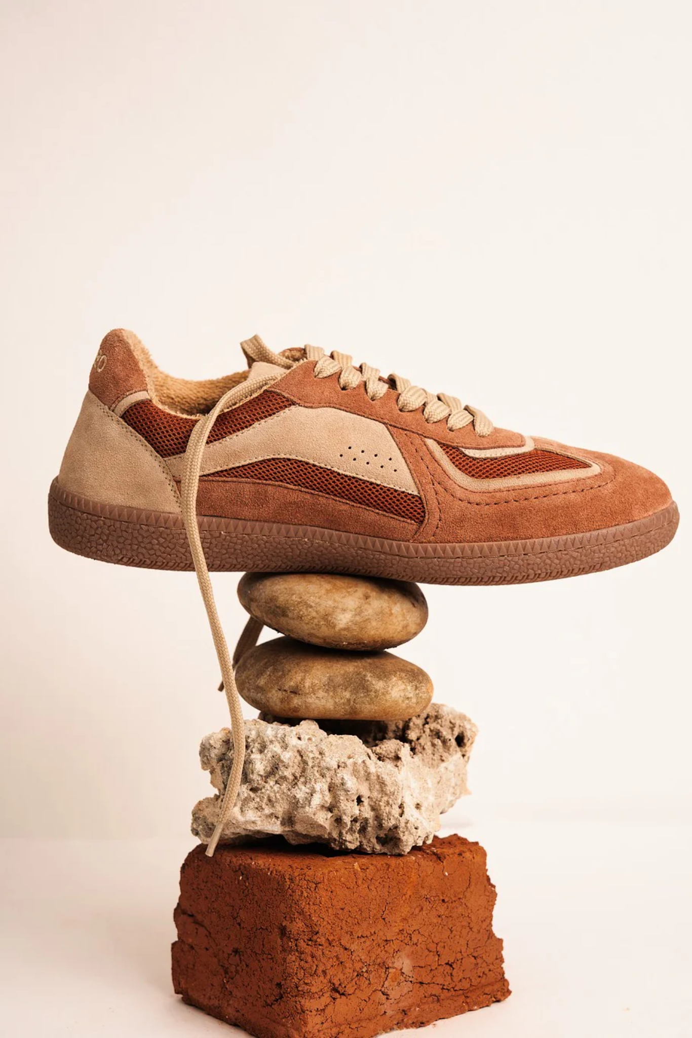 Brick & Stone - Women