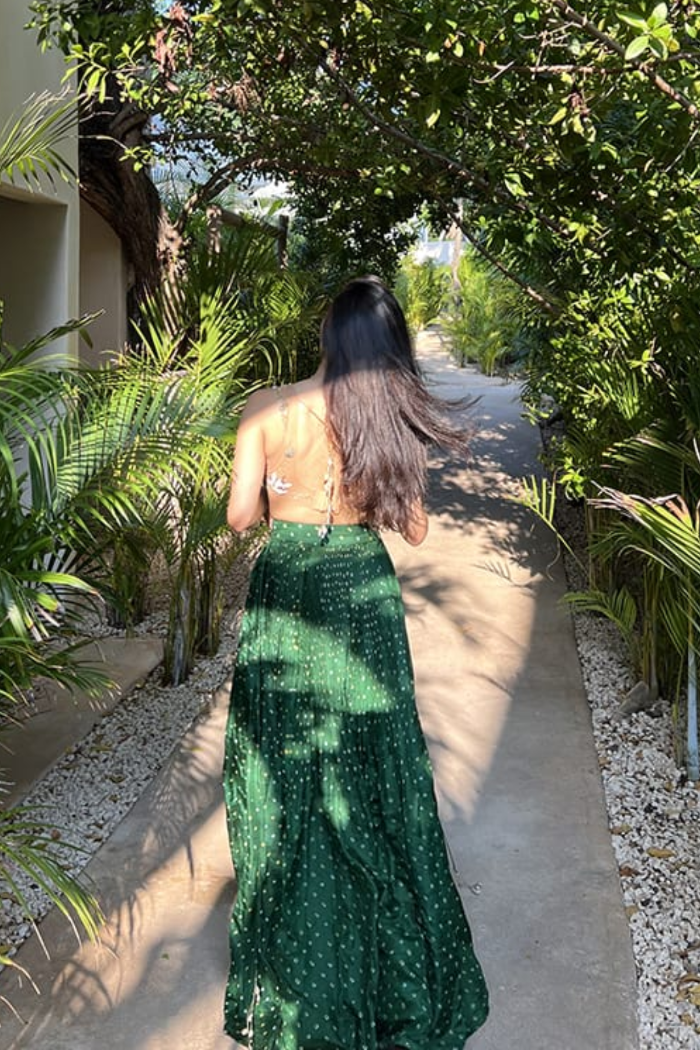 EMERALD BANDHINI, SLINKY NUDE BLOUSE