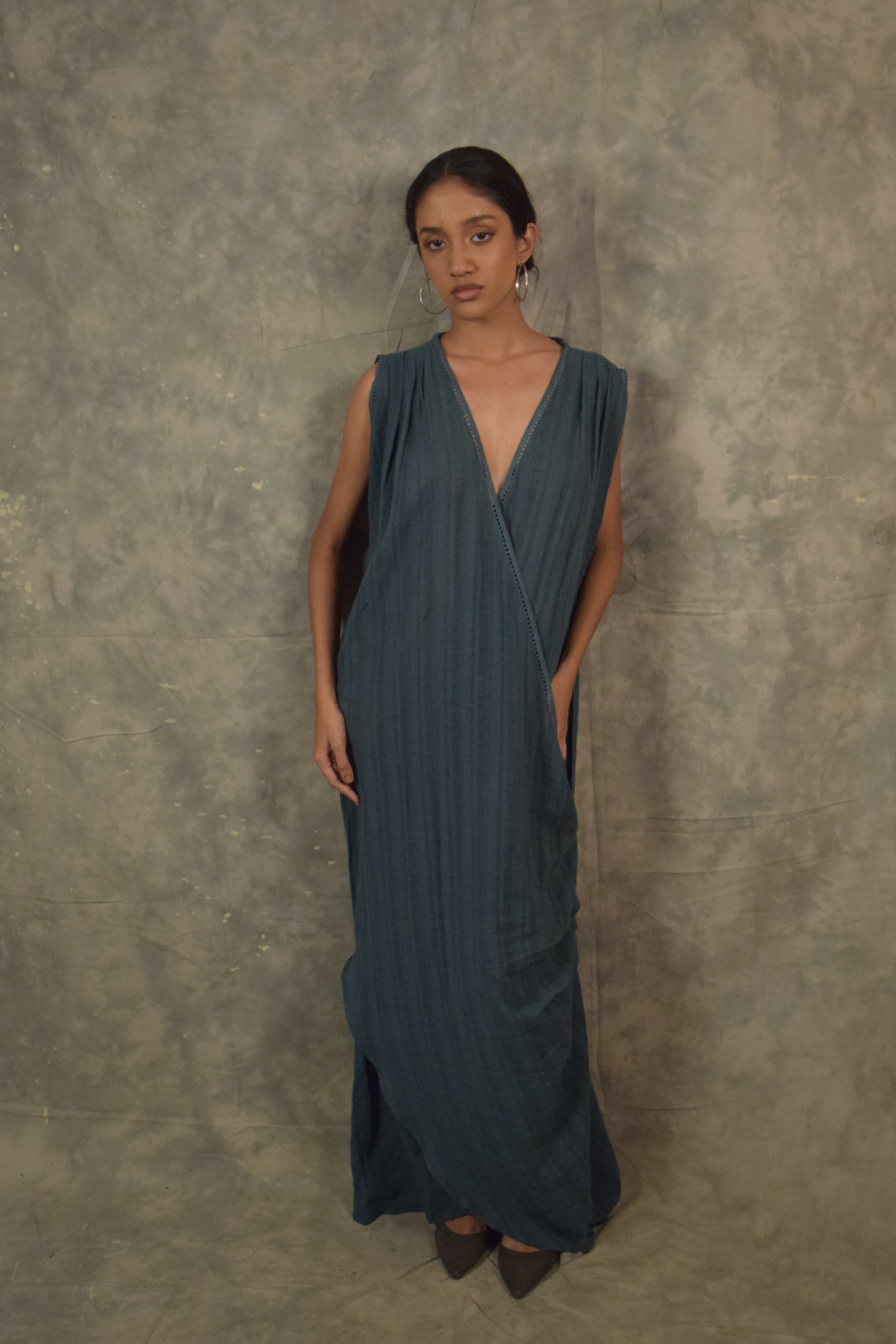 Ithara Dress - Lapiz
