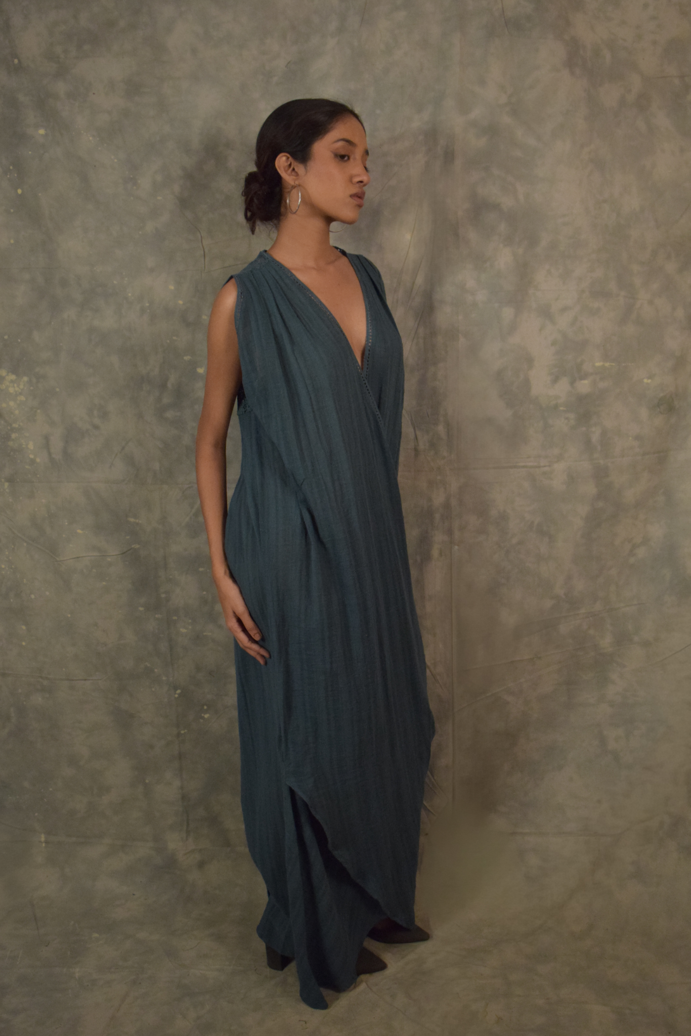 Ithara Dress - Lapiz