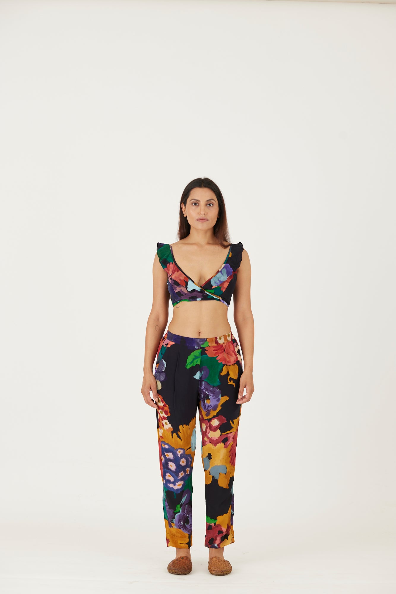 FARAH BLACK BRALETTE & PANTS SET