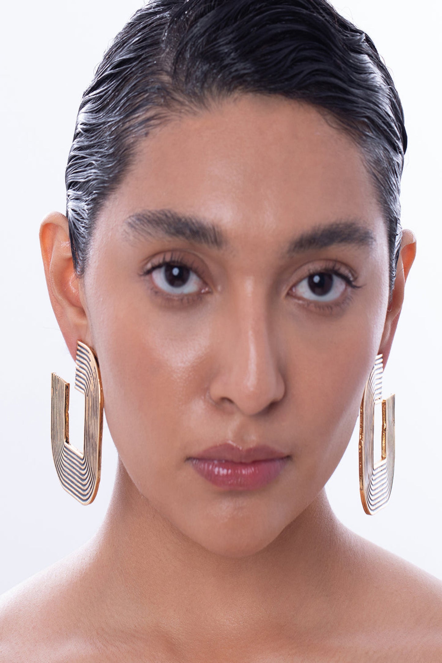 Textured Chunky Open Oval Studs