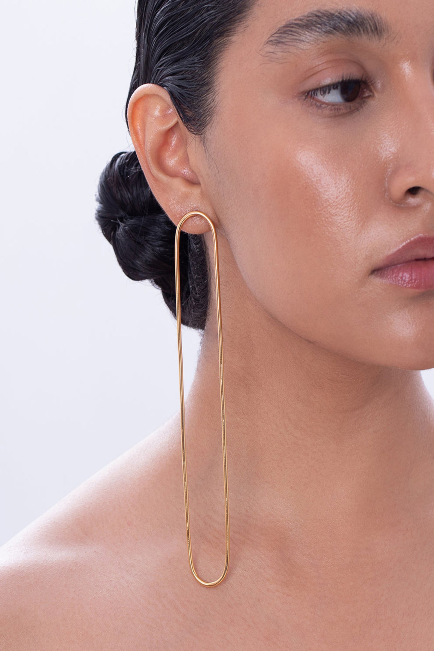 Elongated Oval Hoops