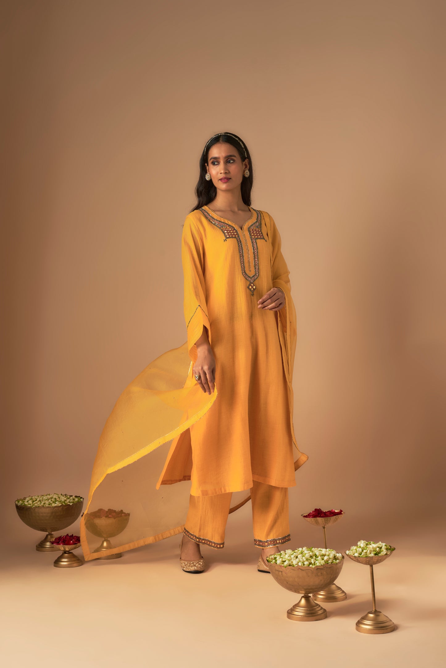 Jhilimil Kurta Set