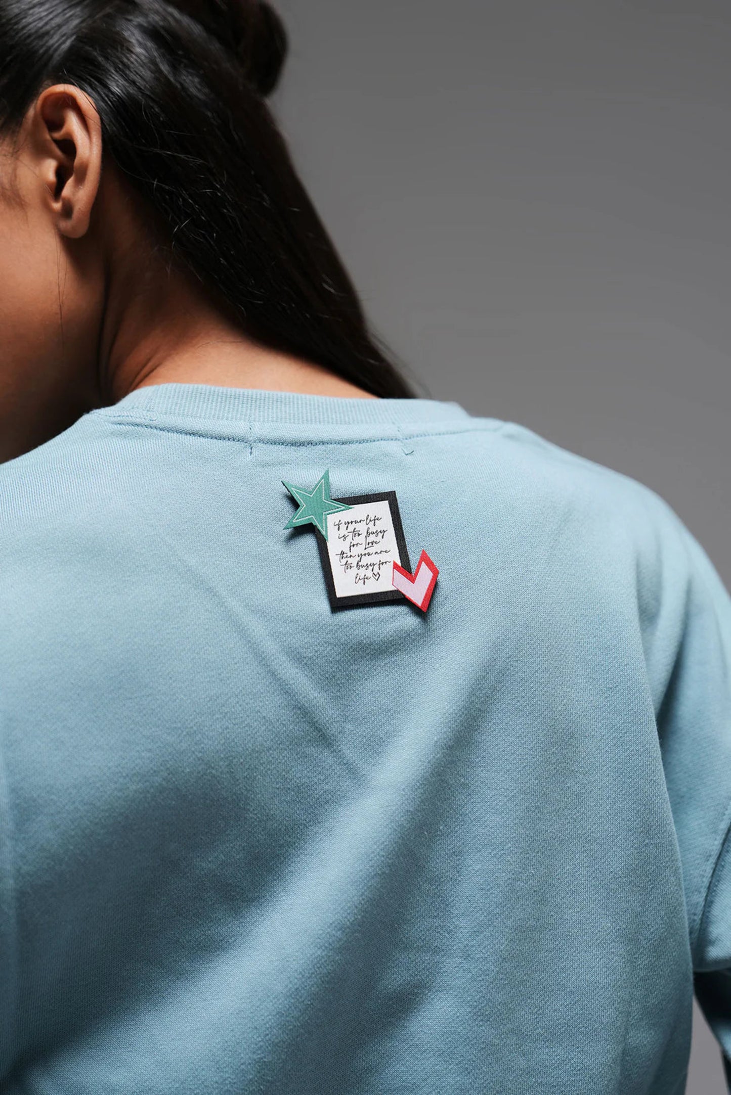 Cropped sweatshirt - light turquoise
