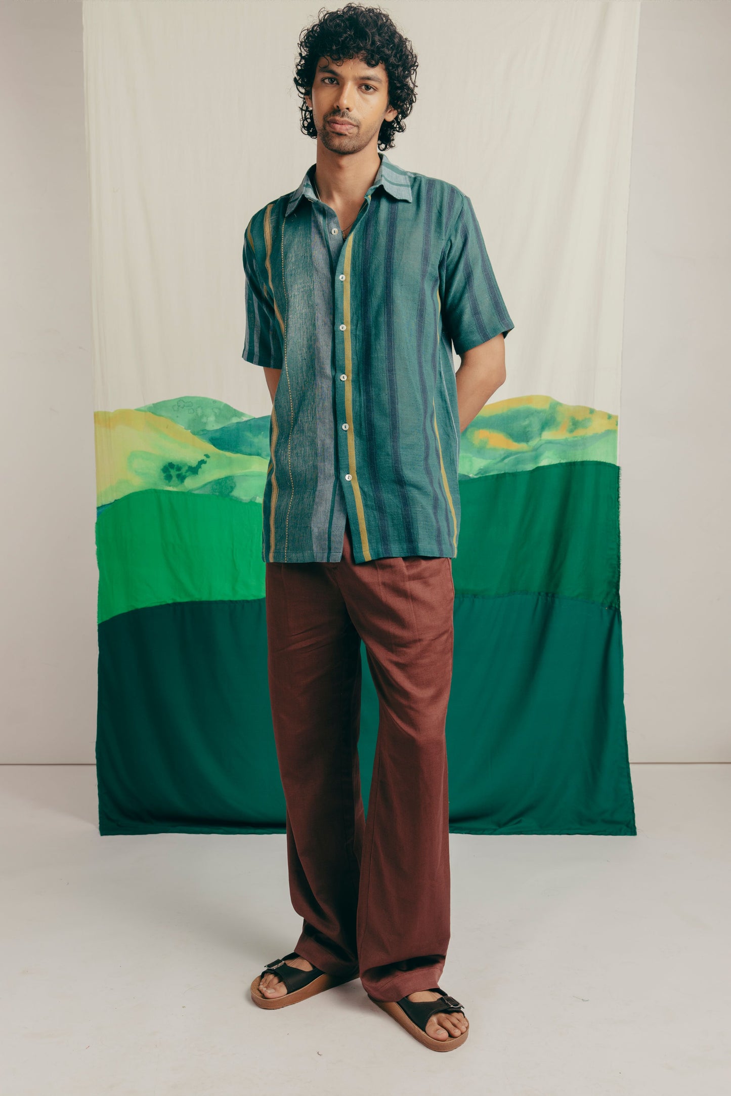Leher Shirt