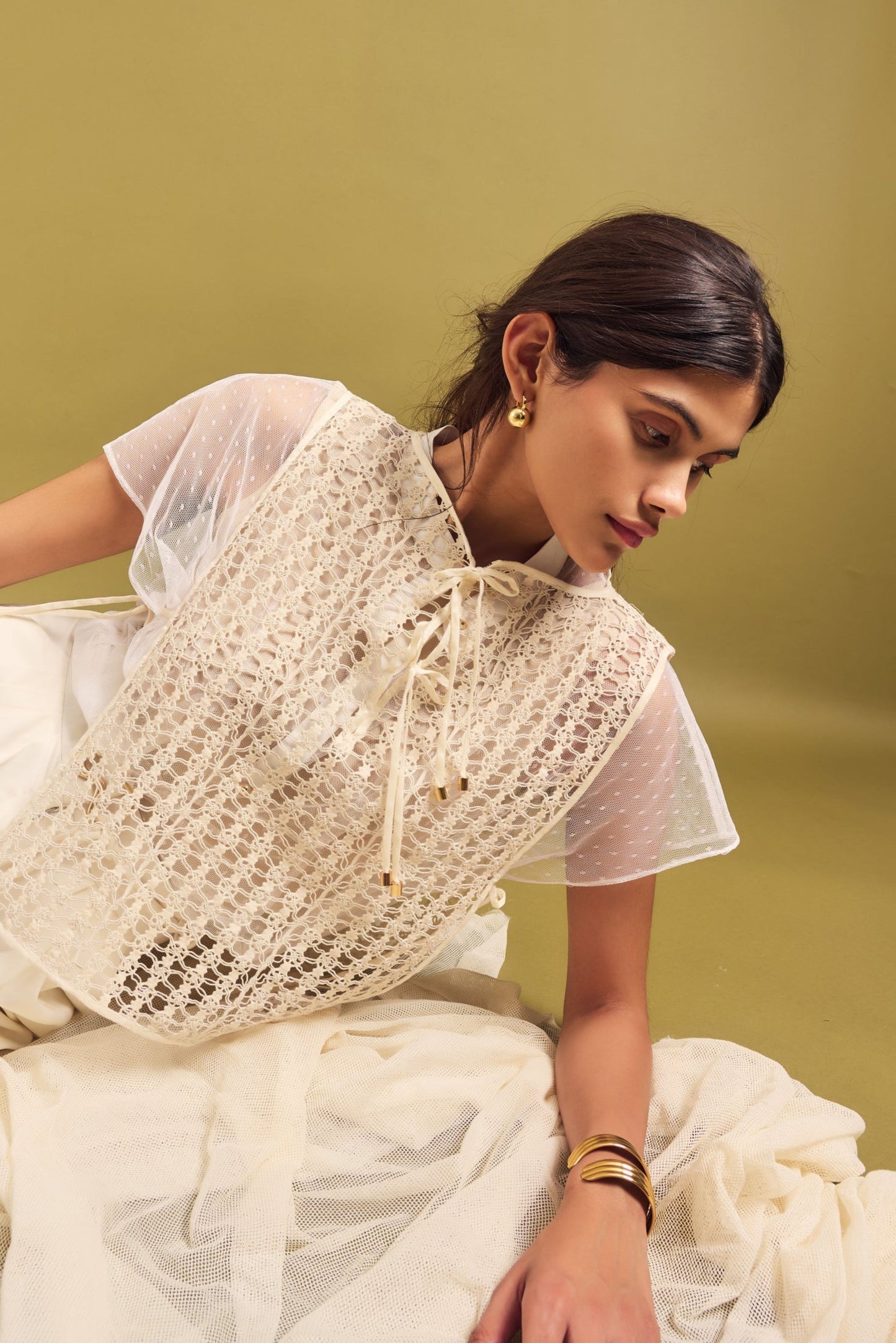 ELVA Tie-up Vest with Lace Top