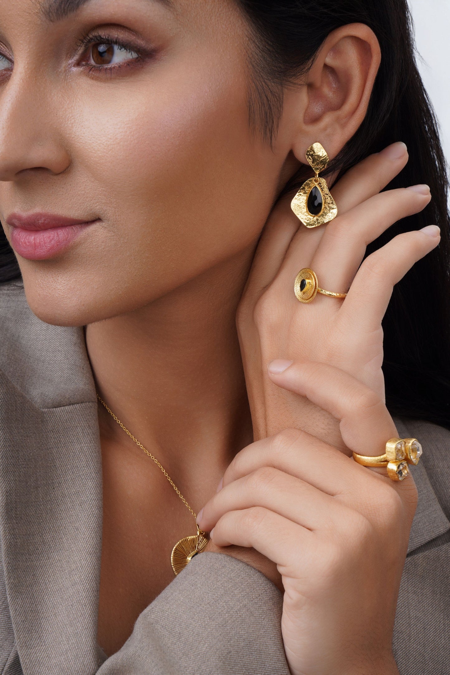 Euphoria Earrings - Black Onyx