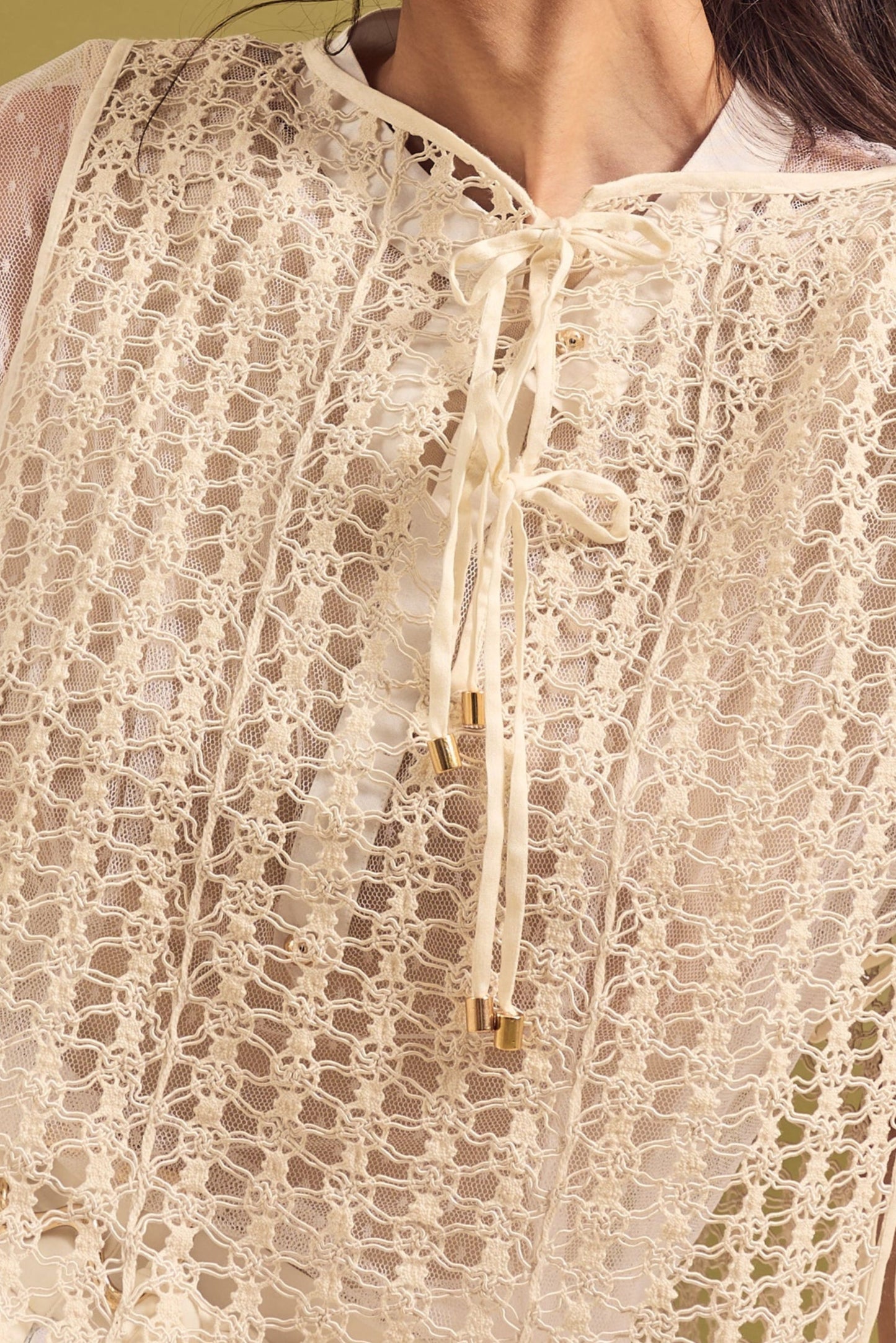 ELVA Tie-up Vest with Lace Top