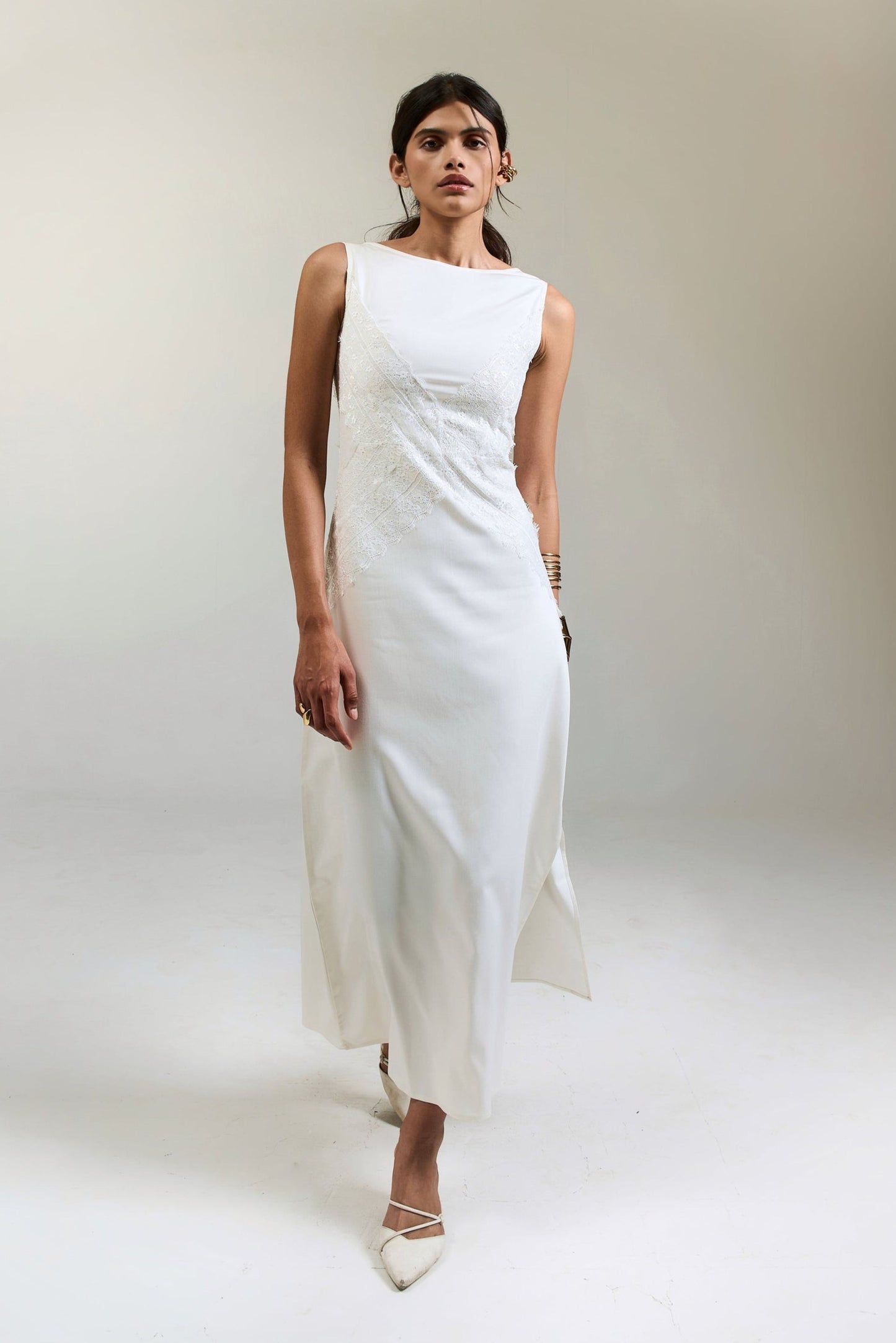 ELARA LACE DRESS
