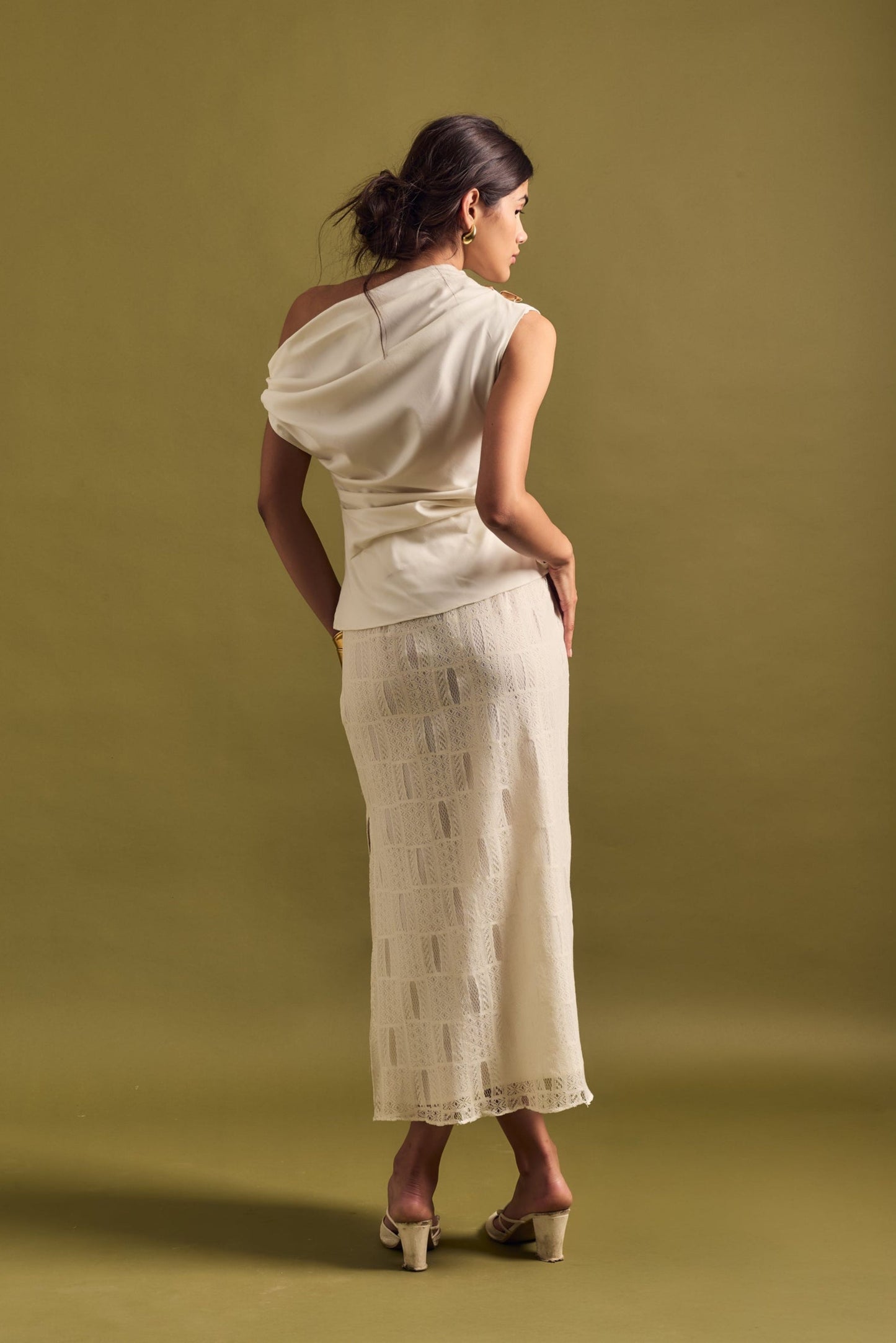 NIRA LACE SKIRT