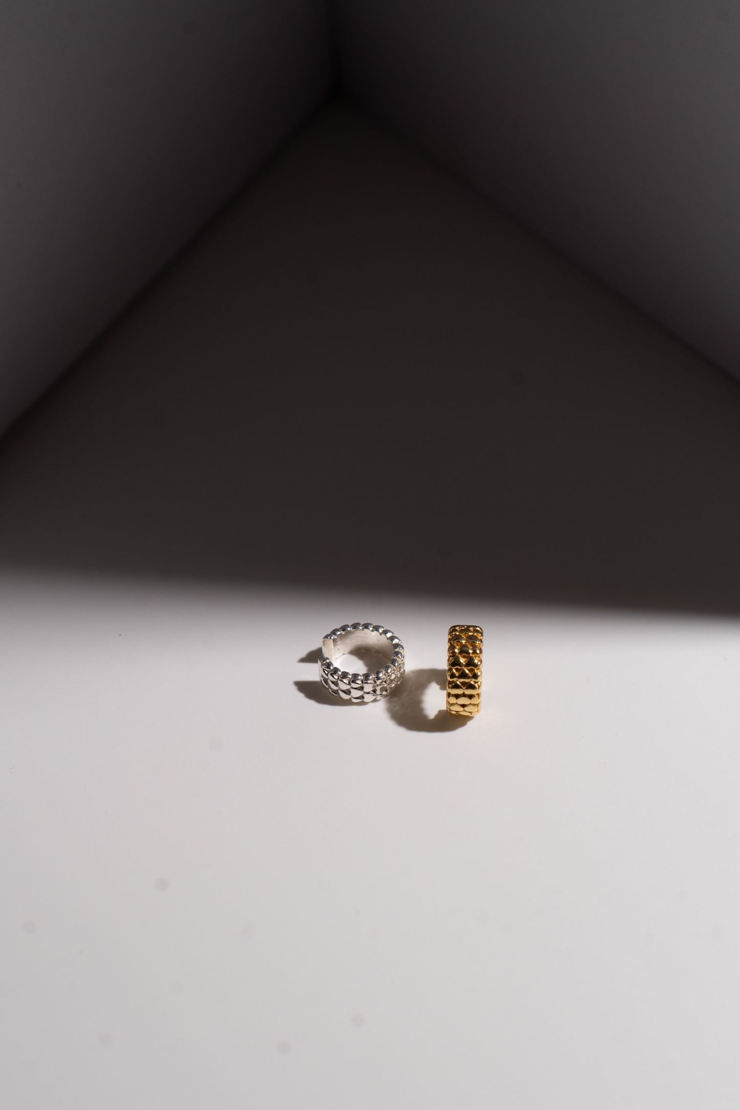 LATTICE LOVE EAR CUFF