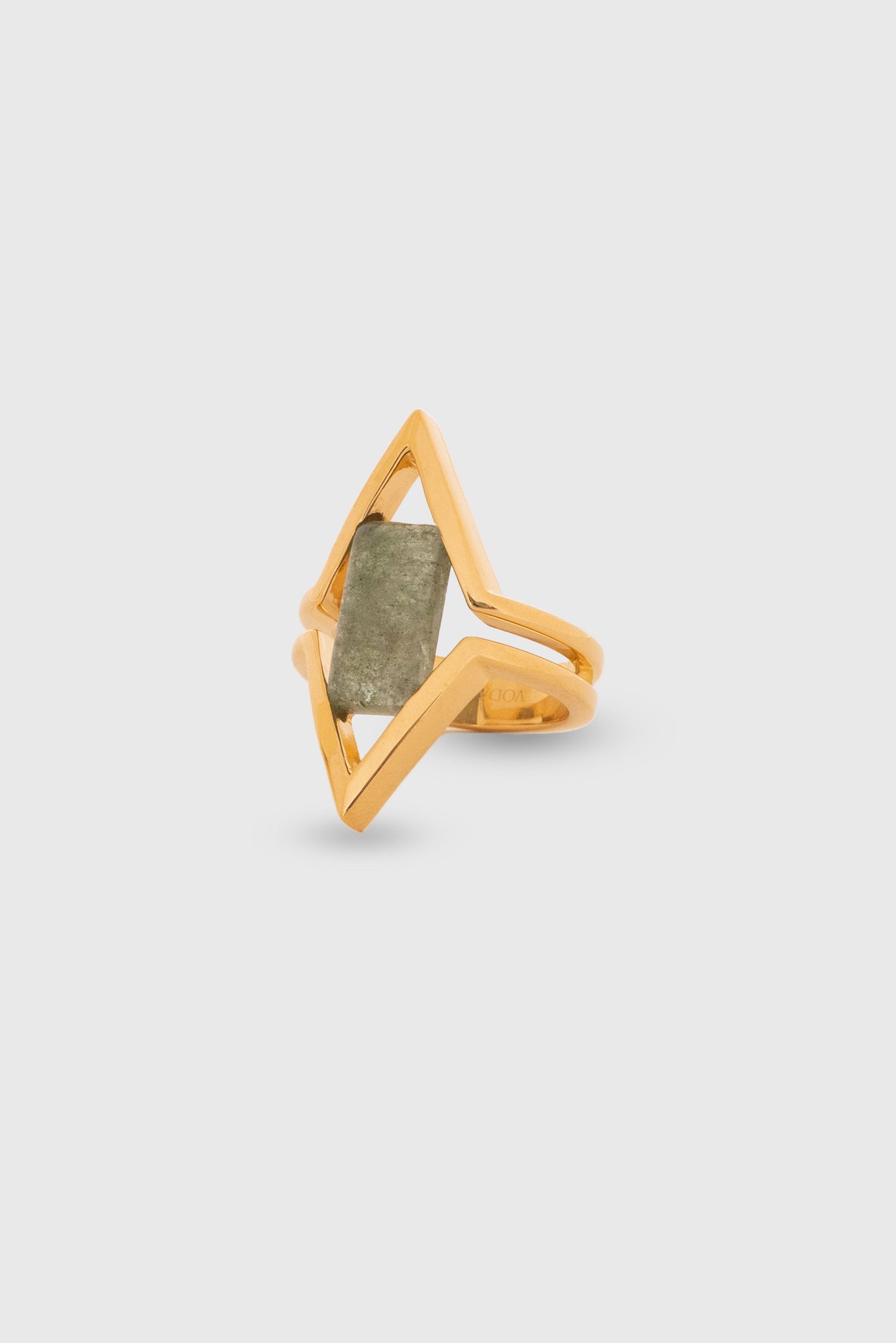 Eternal Ring - Kiwi Quartz