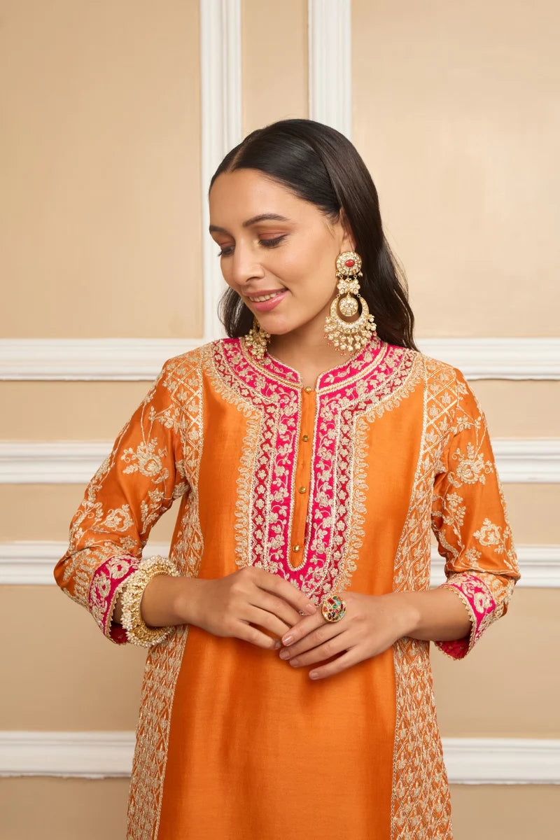 Mehnoor Straight Kurta With Dhoti - Orange