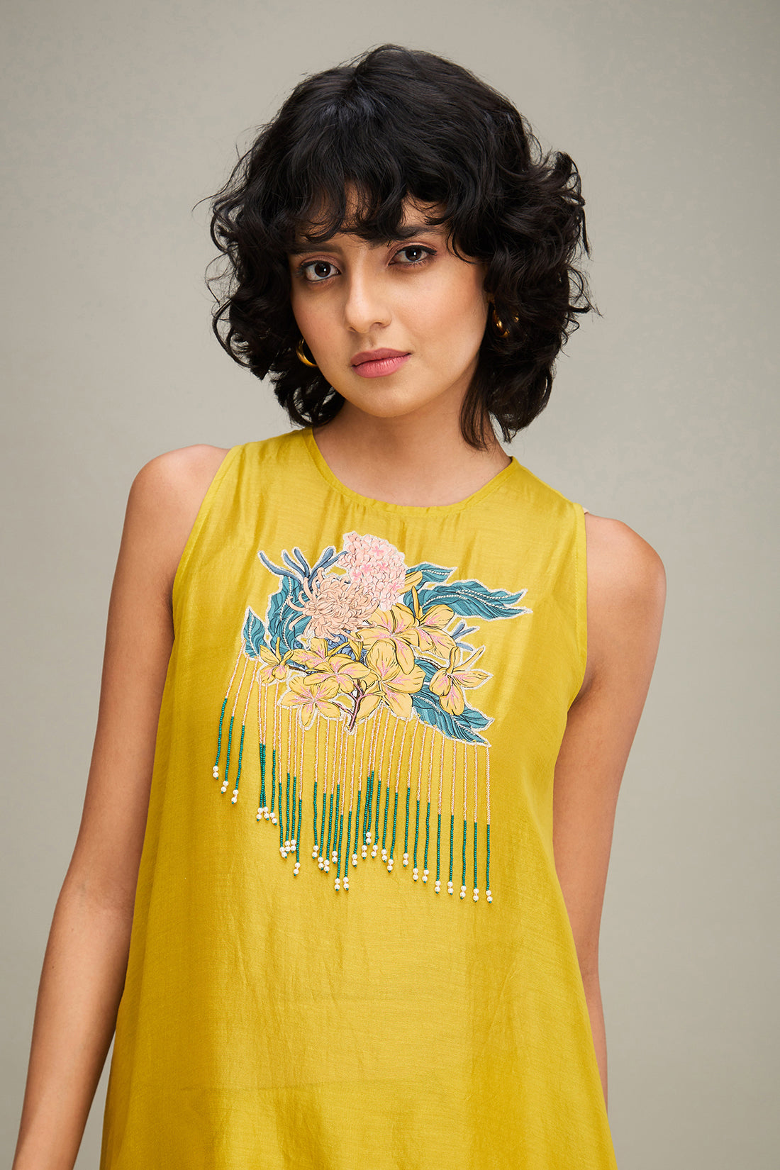 Zinnia Emebllished Kurta set - Yellow