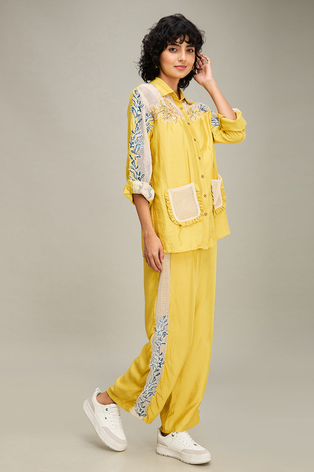 ZINNIA APPLIQUE CO-ORD SET - Yellow