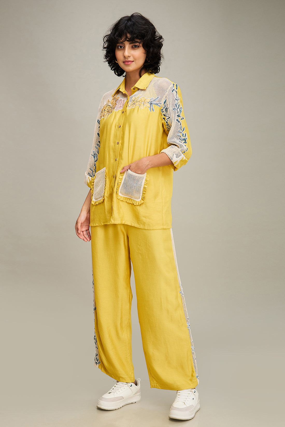 ZINNIA APPLIQUE CO-ORD SET - Yellow