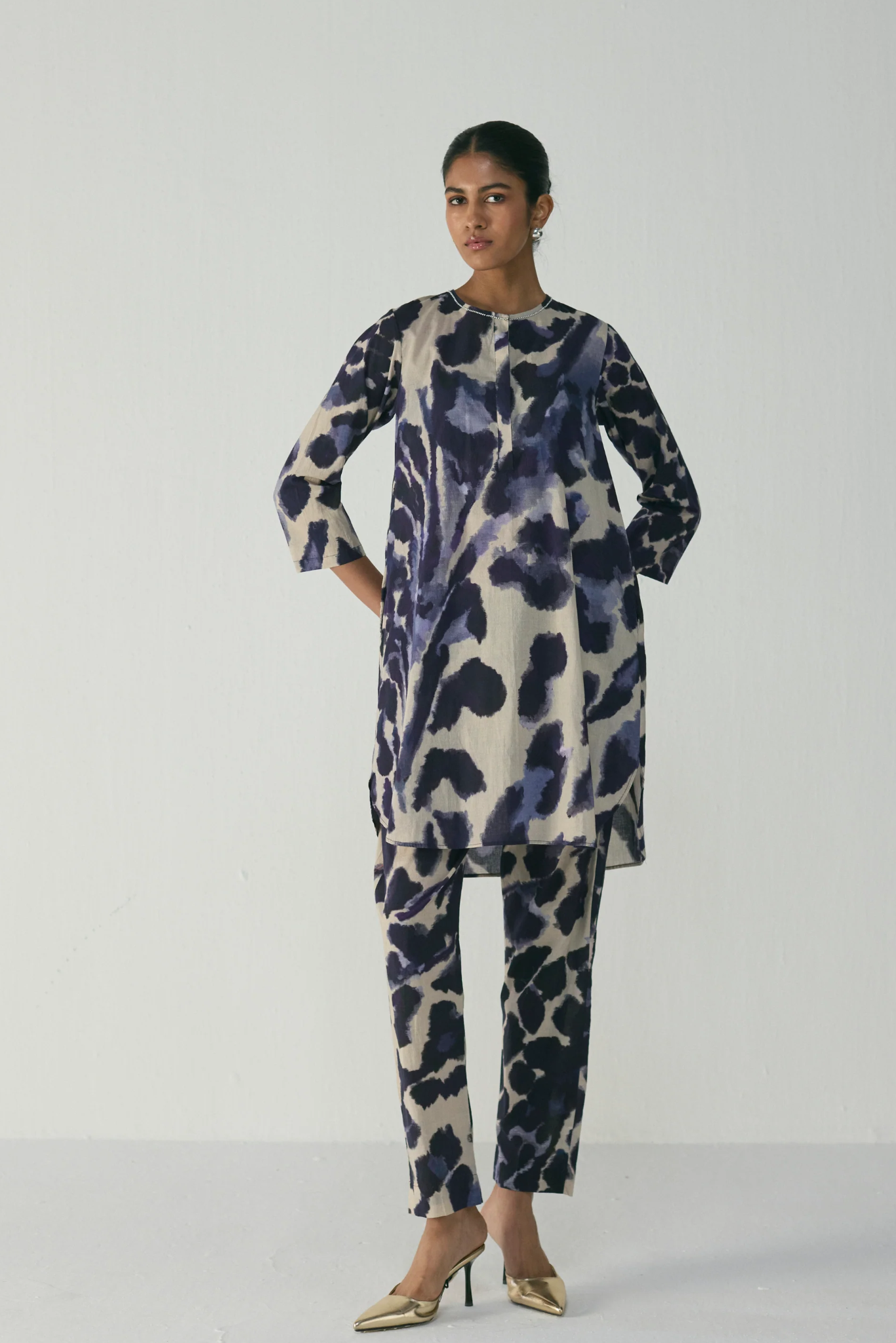 SAMBURU SHORT KURTA SET