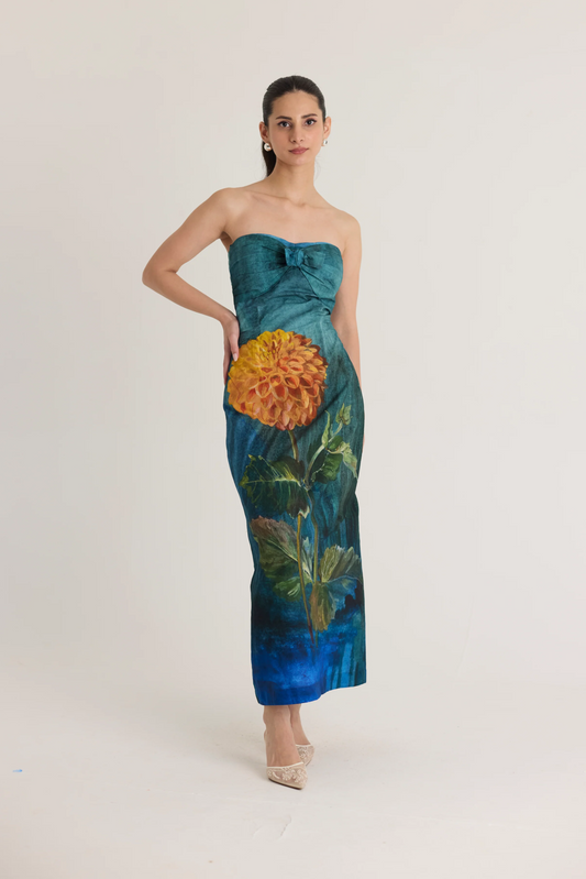Dilly Dally Bow Dress