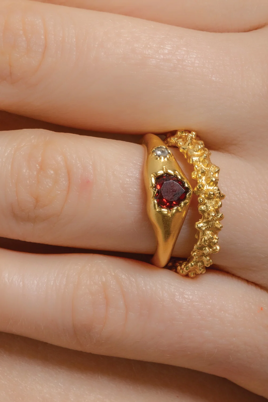 Garnet Amor Ring