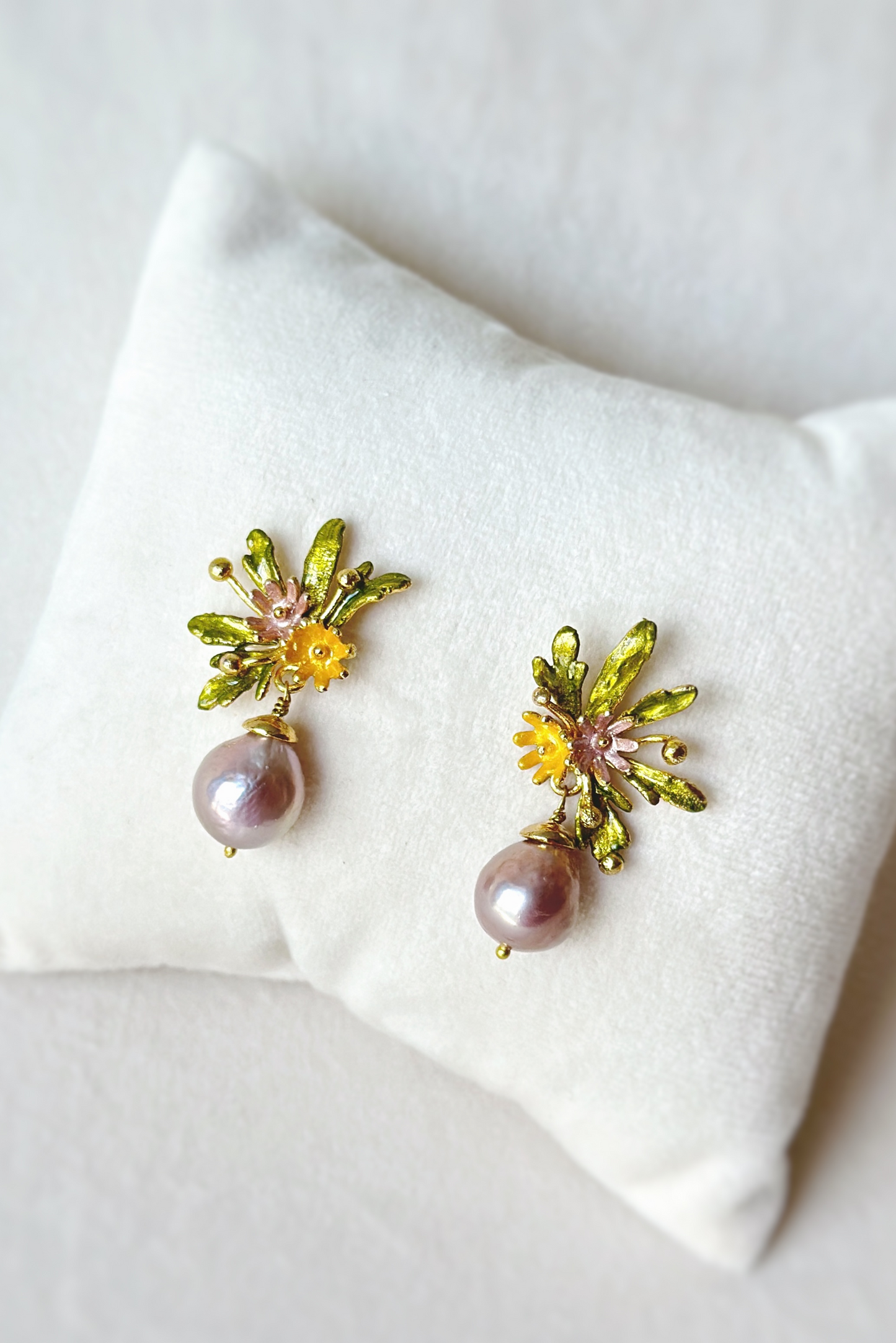 Flowerburst Pearl Drop Studs
