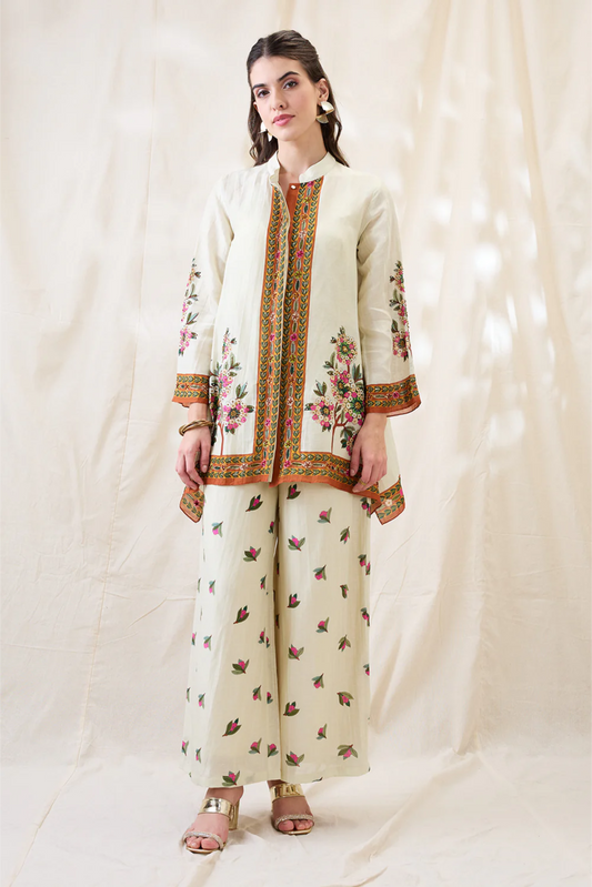 Gulzaar Embroidered Kurta Set