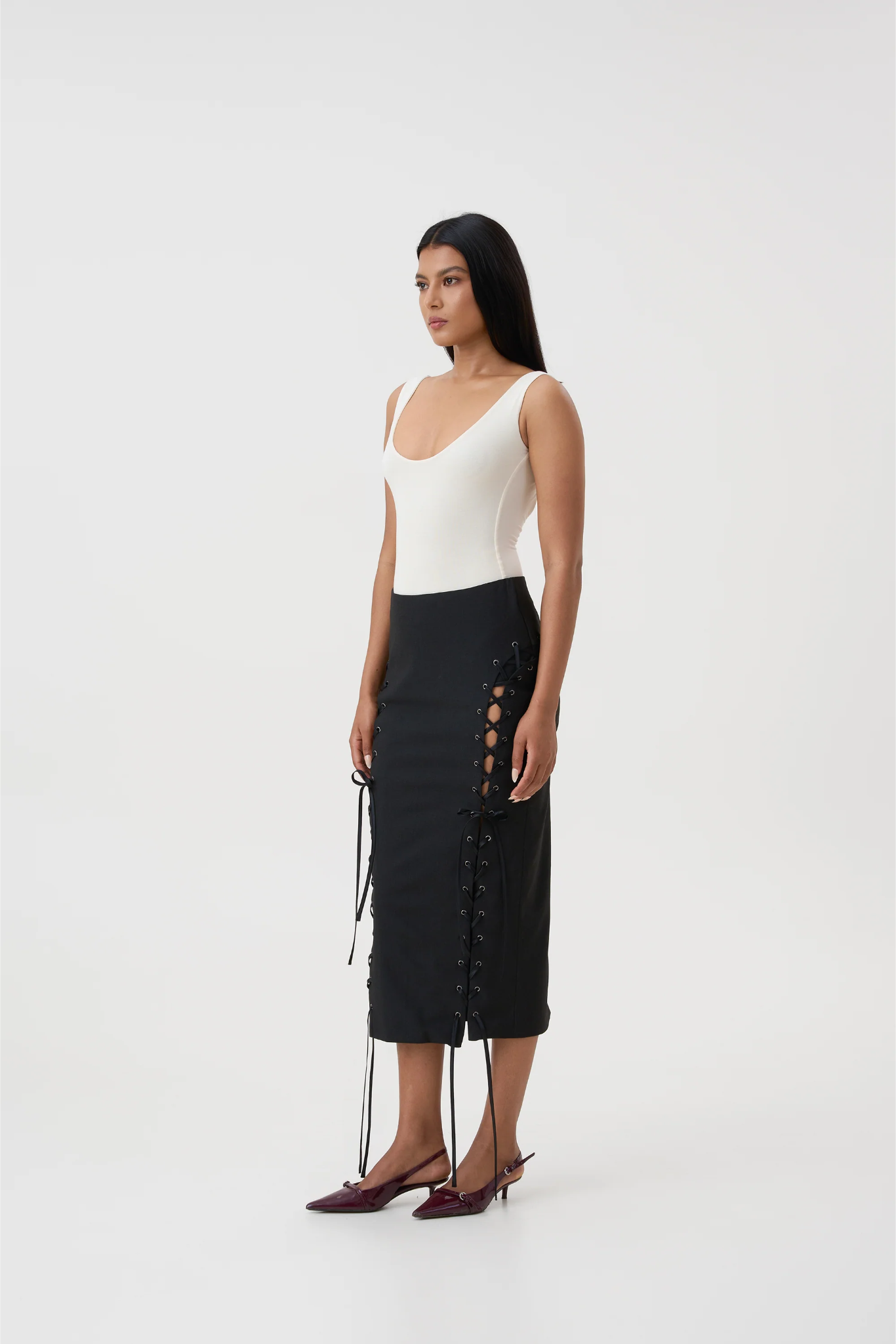 EIRENE EYELET SKIRT - BLACK