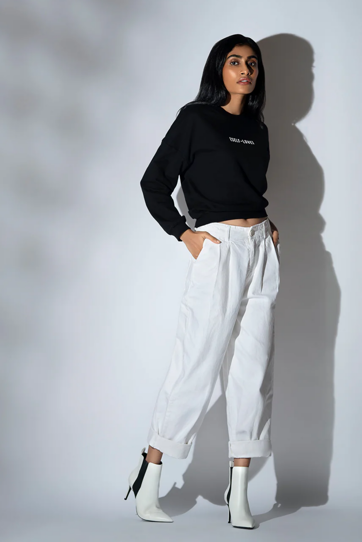 The Tatiana Sweatshirt - Black