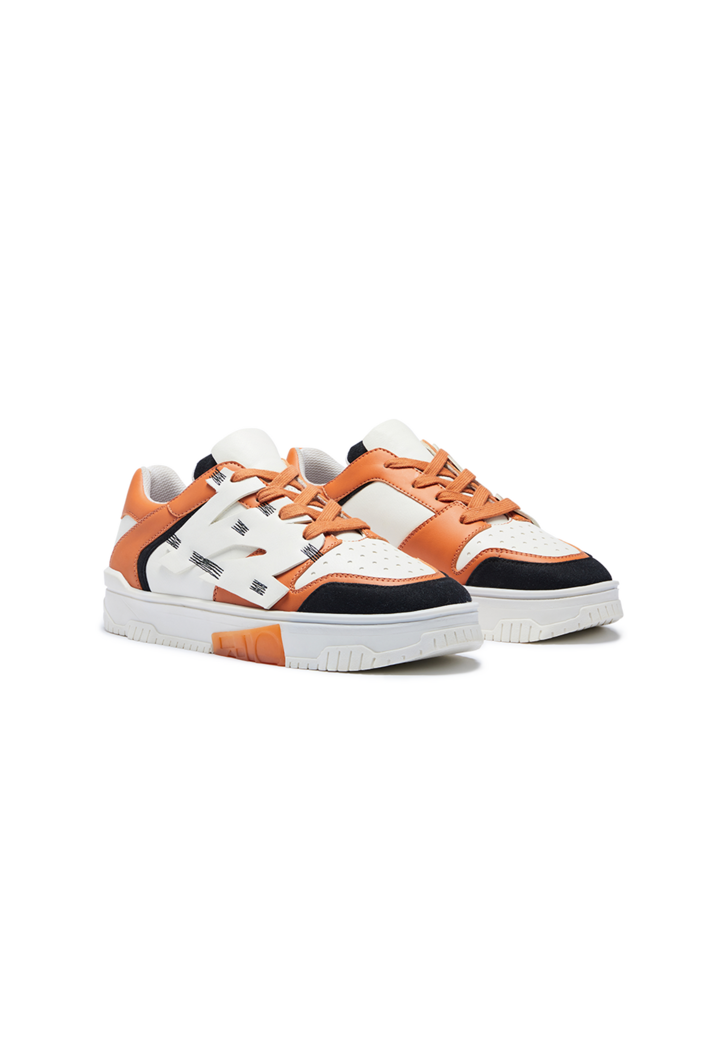 735 Cheeto Chunky Orange Low-Top Sneakers