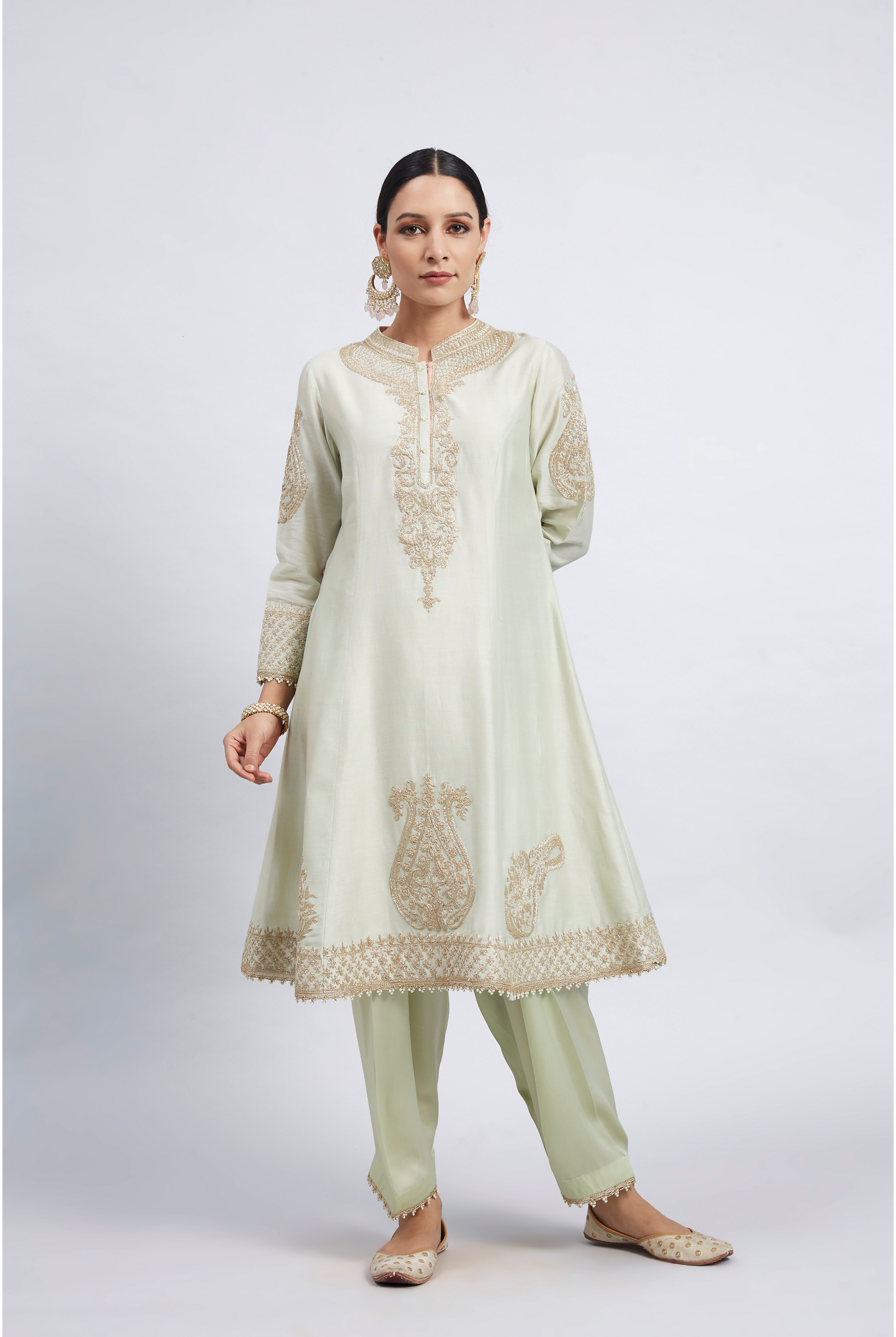 Rabhya Tilla Embroidered Kurta Set - Mint Green