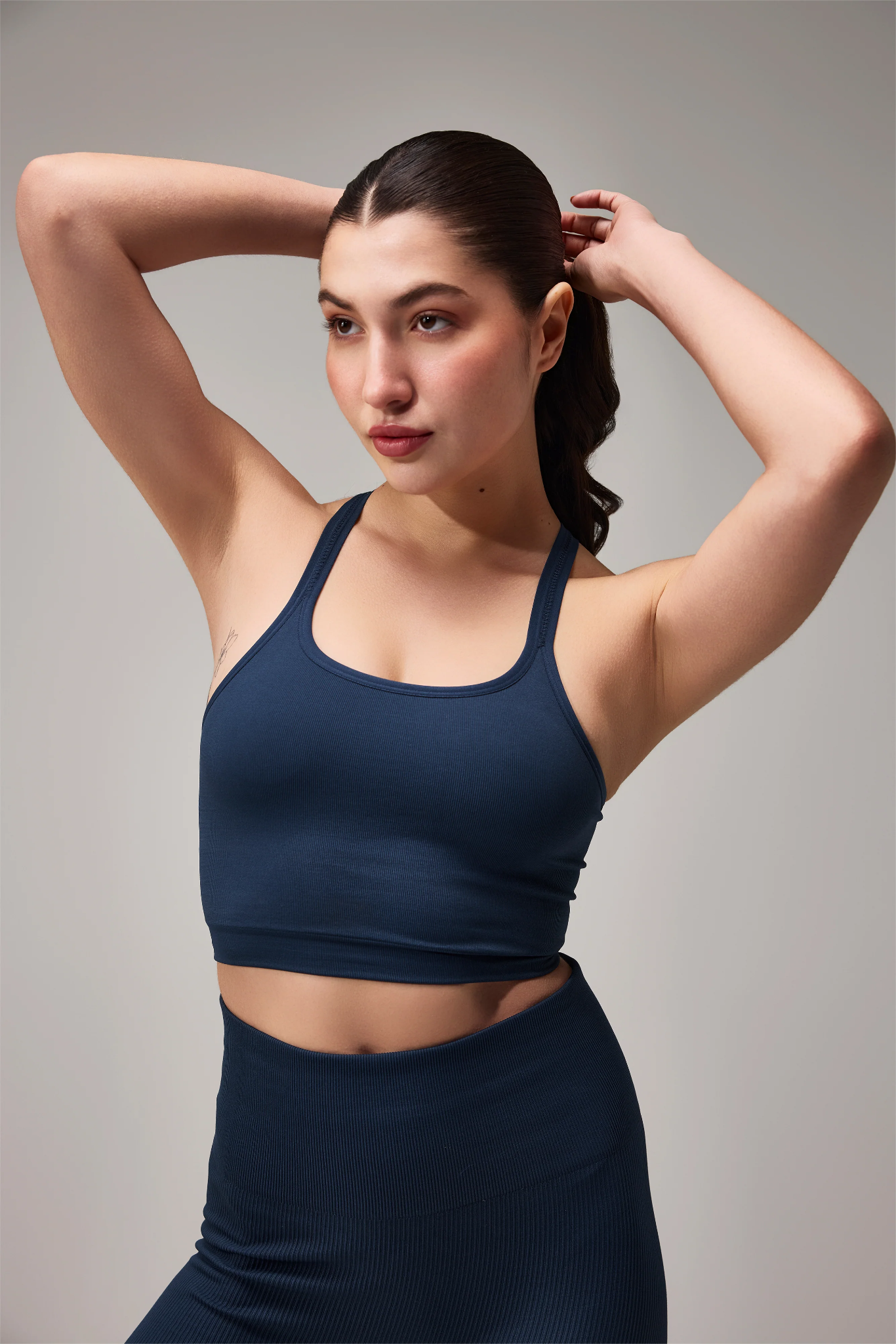 SEAMLESS CROSS BRA - NAVY BLUE