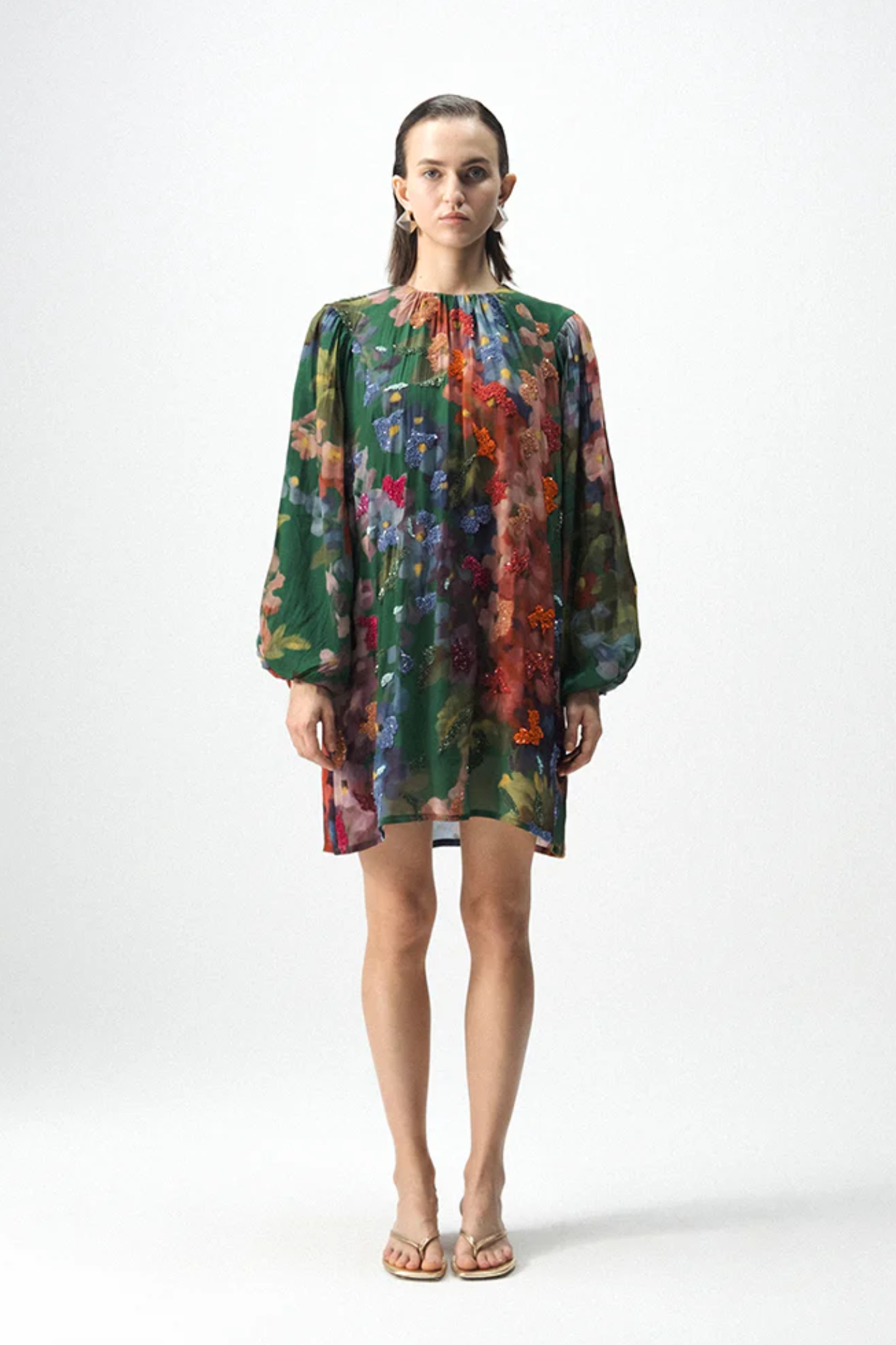 THEA EMBROIDERD SHORT DRESS