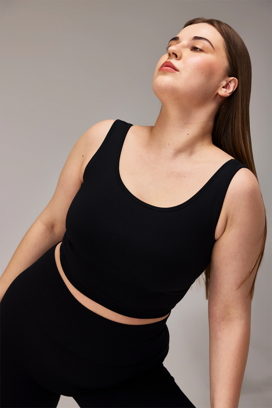 SEAMLESS SQUARE BRA - BLACK