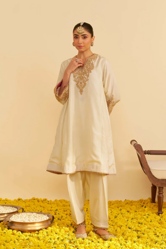 Marwa - Daisy Ivory Short Chauga With Salwar