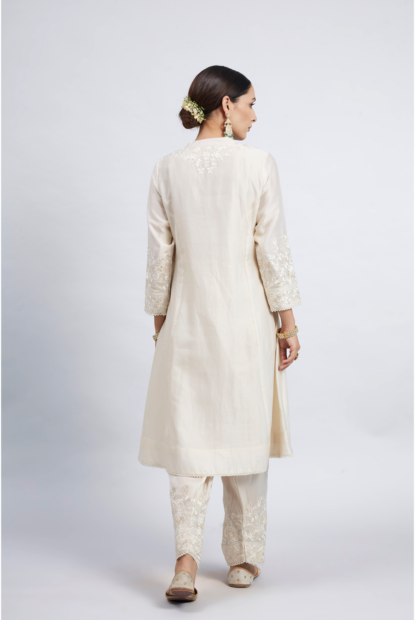 Kaina Pure Chanderi Silk Parsi Gara Embroidered Ensemble - Daisy Ivory