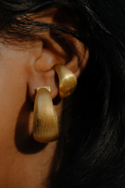 Pratapgari Striated Bold Hoops